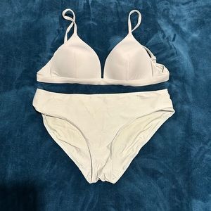 Lululemon Waterside Swim Set *C Cup